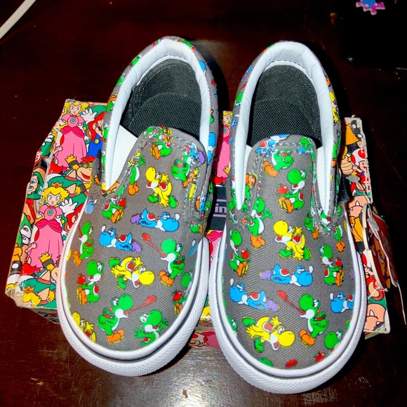 5T I think boy or girl could wear them.Never worn. Bottom says game over. - Picture 1 of 4